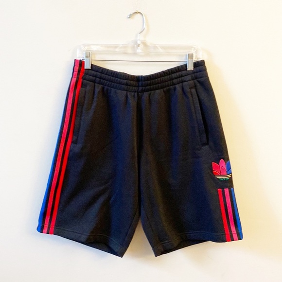 NWOT ADIDAS | Black Athletic Basketball workout shorts large - Picture 1 of 6